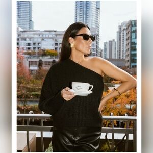 NWT Brunette The Label Victoria One Shoulder Knit Sweater